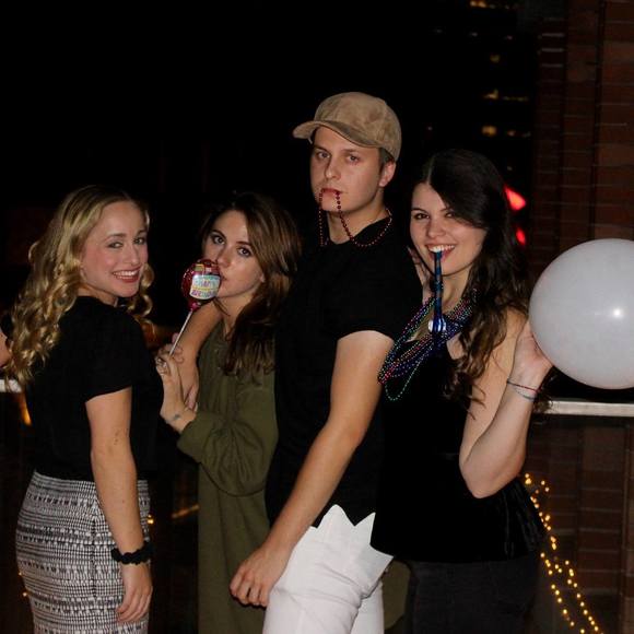 Meet your Posher, Erica - Picture 1 of 1